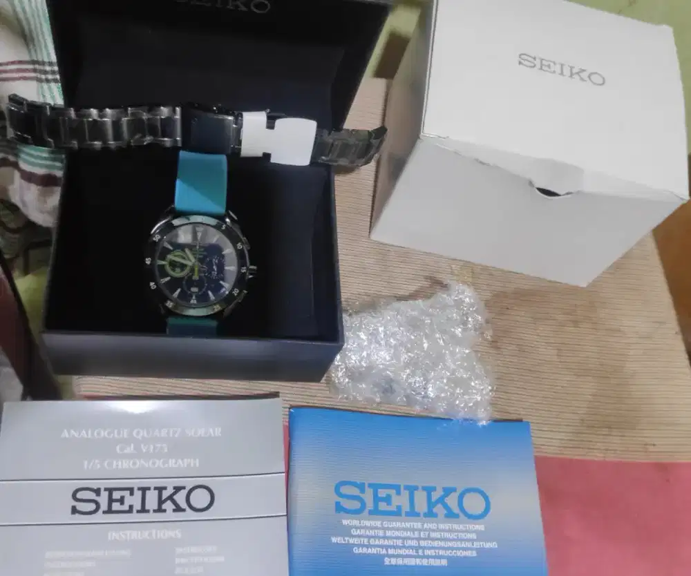 Seiko Solar watch SSC185P1