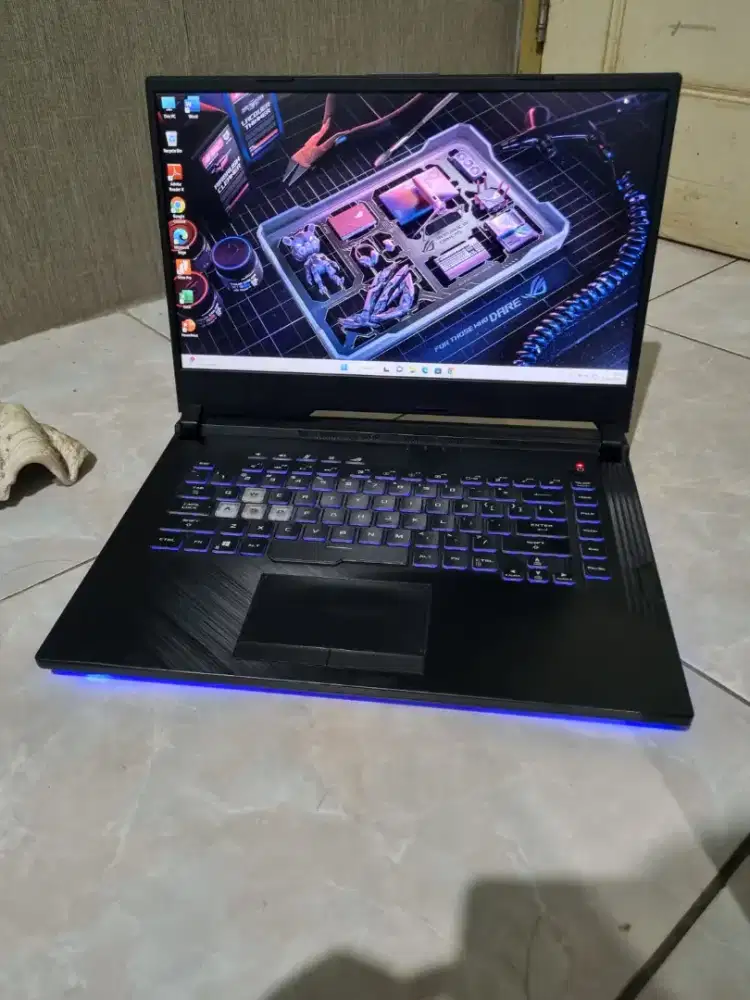 Di cari  terus laptop / macbook semua kondisi / terima servise juga