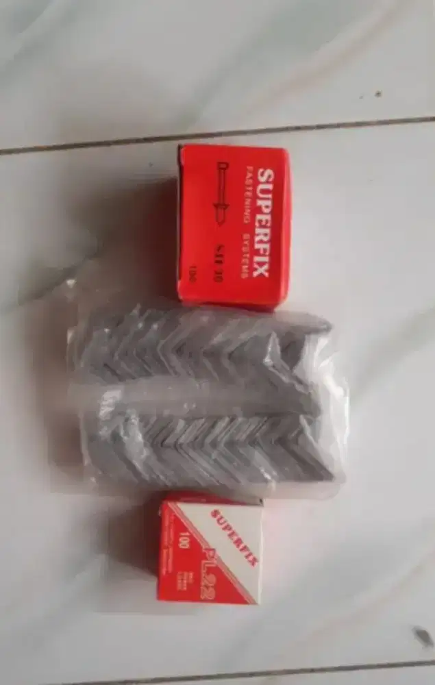 Paku ramset plus sikuplat standart untuk bangunan,plafon,dinding dll