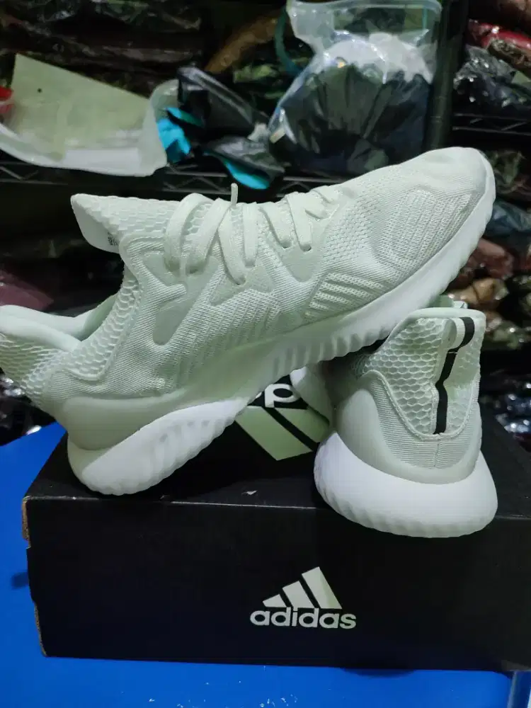 Jual adidas alphabounce beyond 2024 original