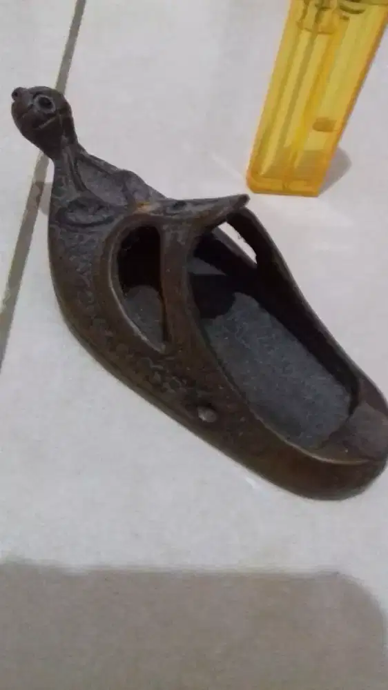 asbak  kuningan turkie