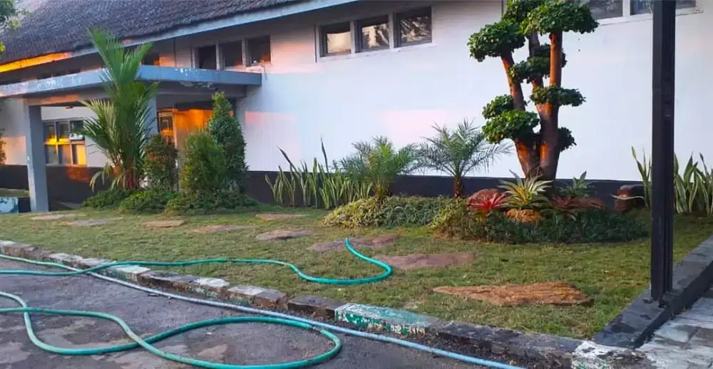 pembuatan taman kolam batu sikat ampyangan,Surabaya,Sidoarjo,Gresik