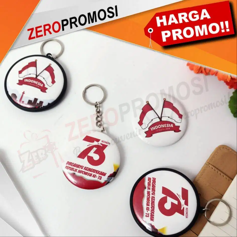 Merchandise HUT RI PIN PVC Custom Design Murah