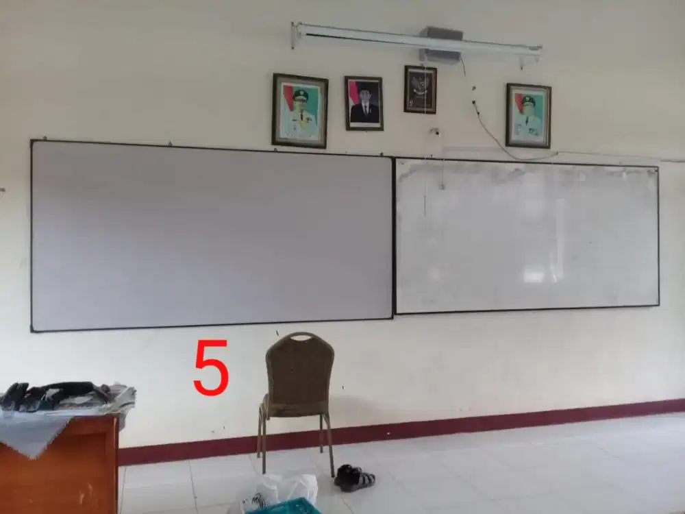 Whiteboard acrilik UK.120 x 240cm