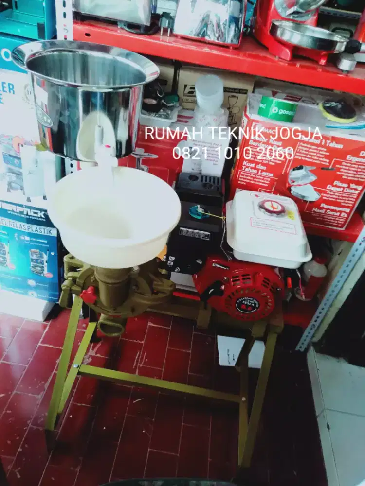 (RUMAH TEKNIK JOGJA ( mesin giling kedelai utk pembuatan tahu+ engine