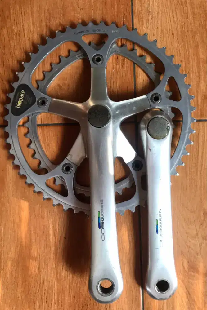 crank shimano 600 tricolor