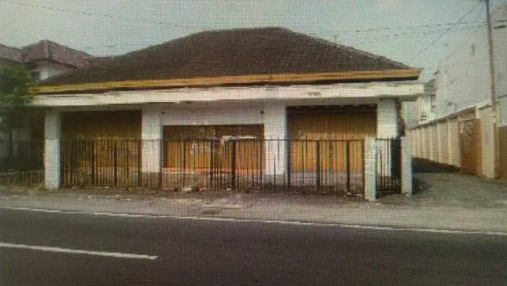 Jual Ruko/Rukan jl.Nitikan Baru No.27 Umbulharjo Yogya Lt 613m2/344m2