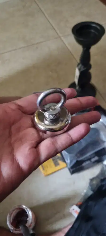Magnet fishing bisa angkat beban sampai 80kg