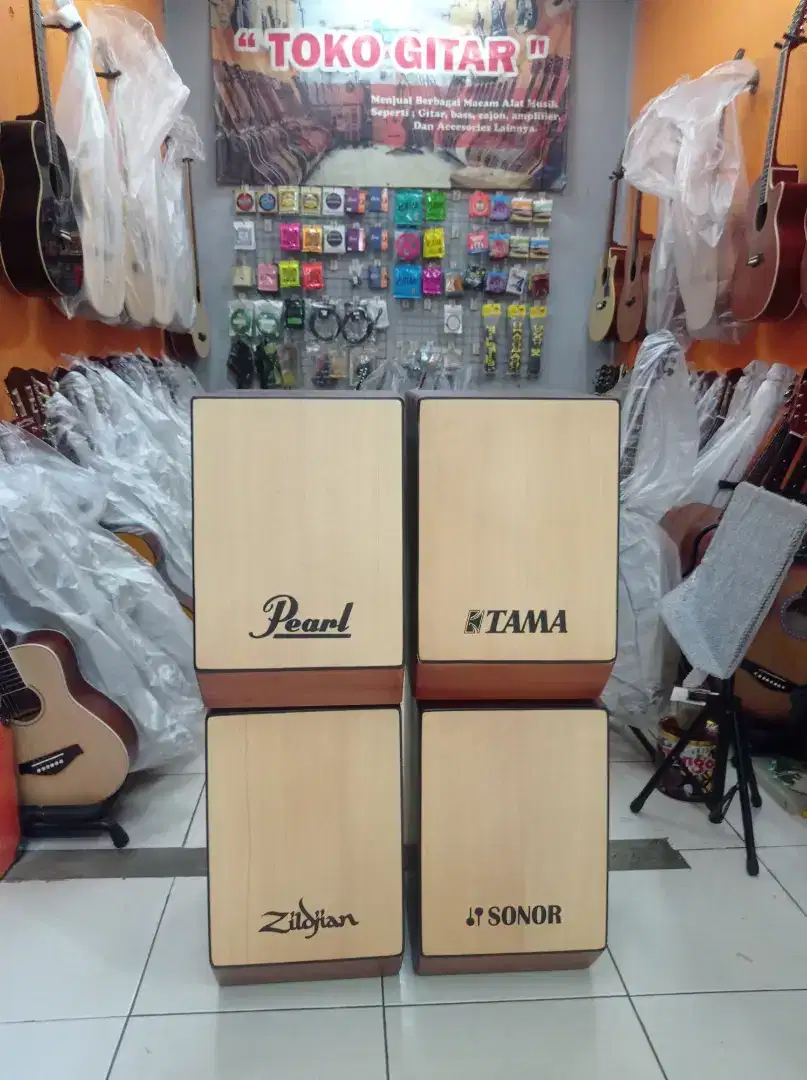 Cajon trapesium all solid mahogany oven