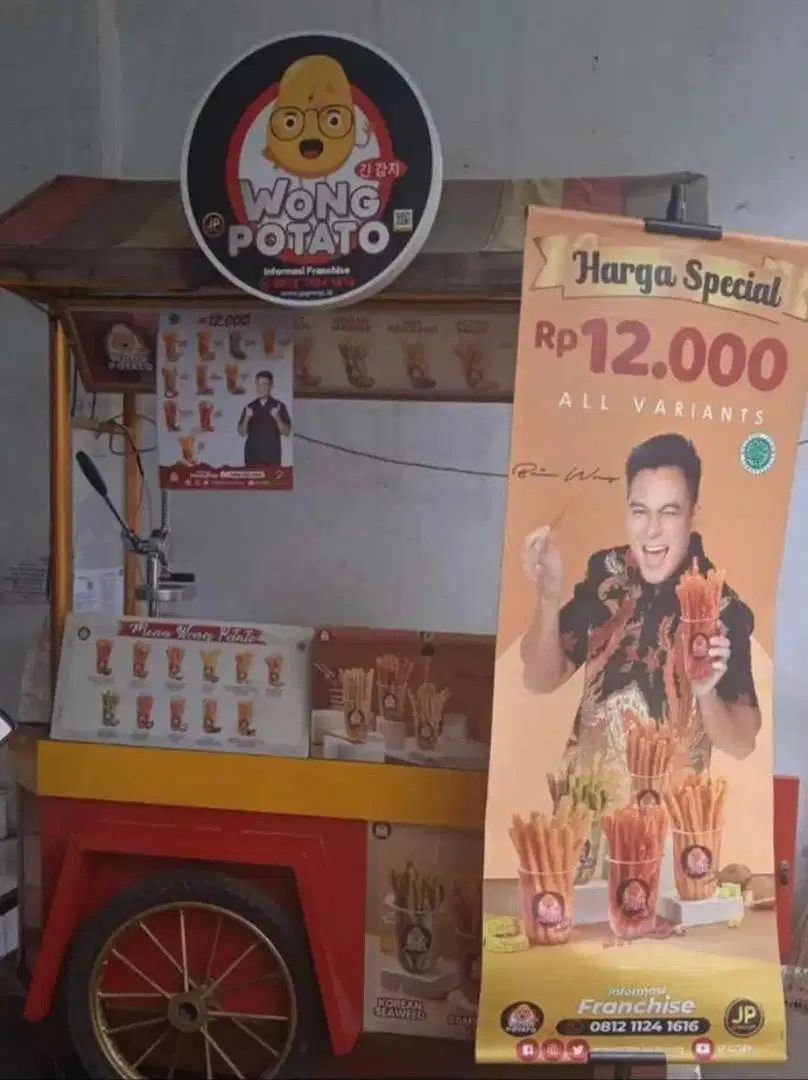 Dijual 1 paket usaha franchise wong potato by Baim Wong