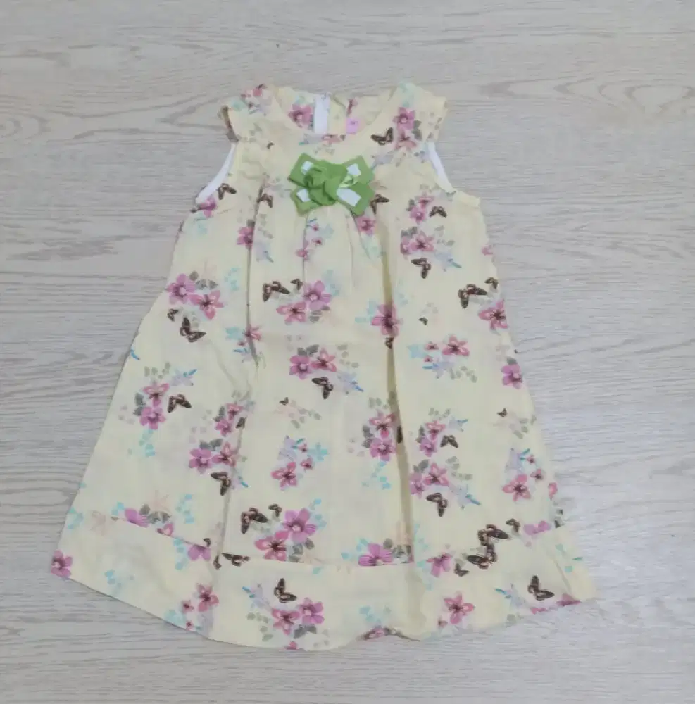 Dress anak umur 2-3 tahun
