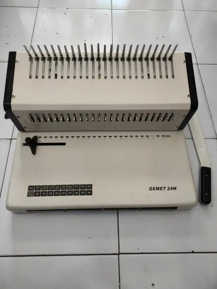 Mesin Jilid Binding Spiral Plastik Gemet 24 H - F4 (Like New)