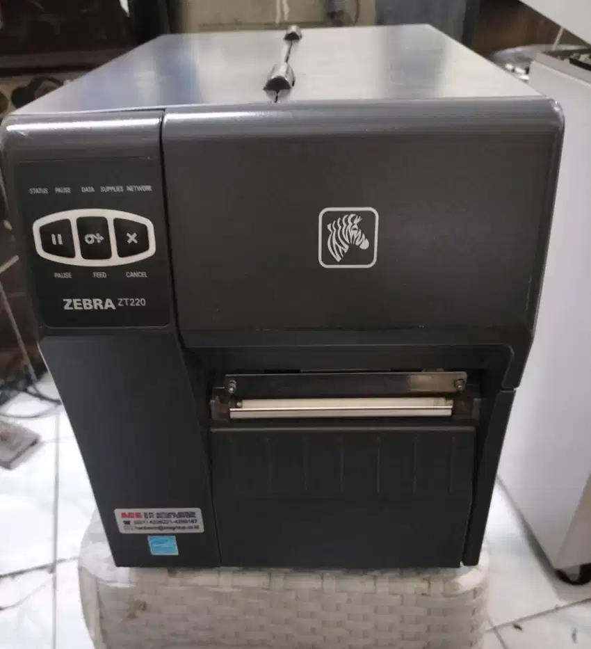 Zebra ZT220 Printer Barcode Label