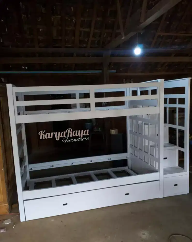 TEMPAT TIDUR TINGKAT.RANJANG SUSUN.DIPAN TINGKAT