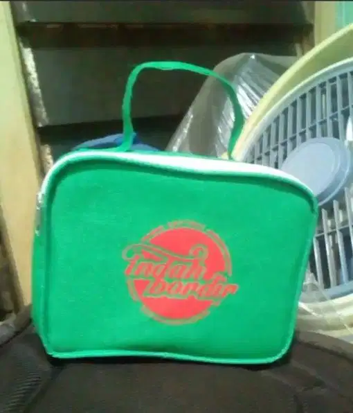 Pouch kotak, tas serut, dompet sablon, pouch sablon murah