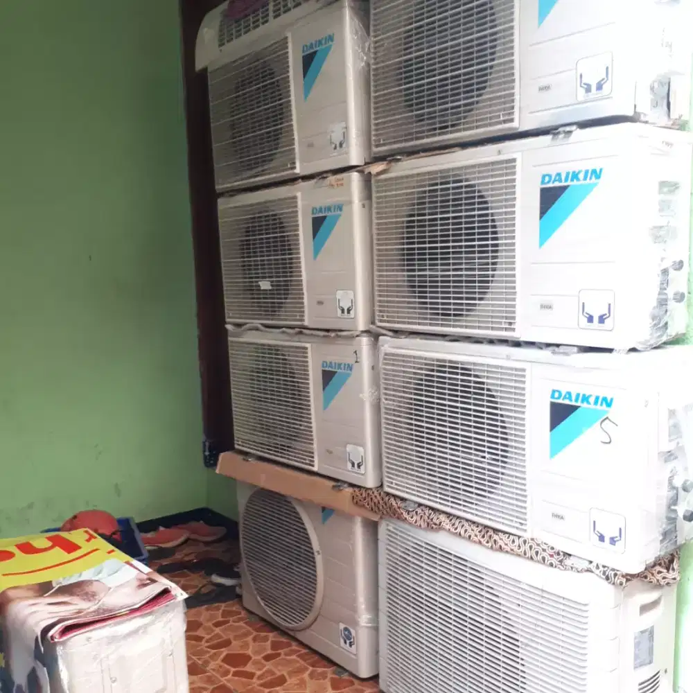 Ac daikin thailand  1 pk R 410