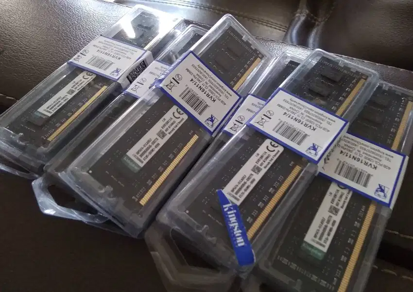 memori ddr3 4G kingston 12800