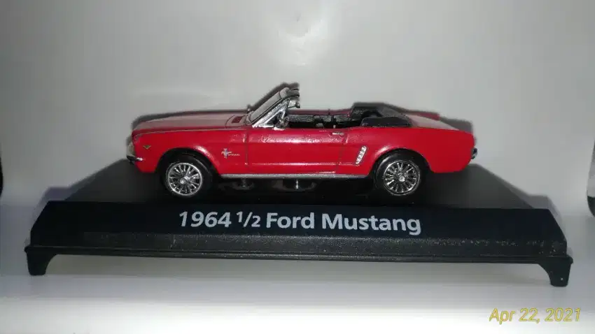 Diecast MUSTANG