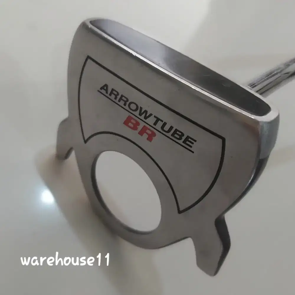 Golf - Arrow Tube Putter  33 inch