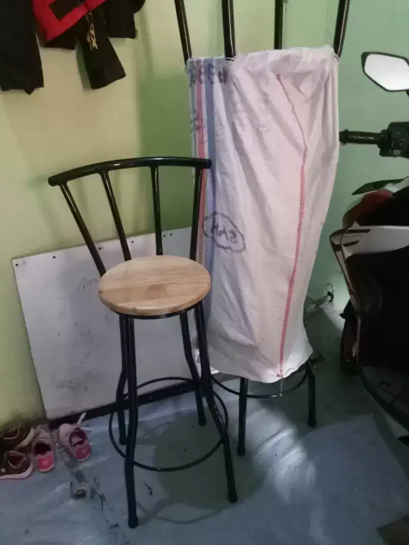 Kursi Bar Besi Murah