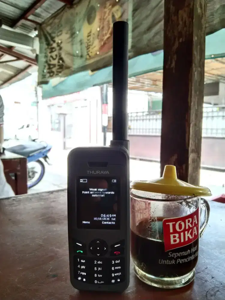 Menerima jual beli telefon satelit thuraya inmarsat iridium