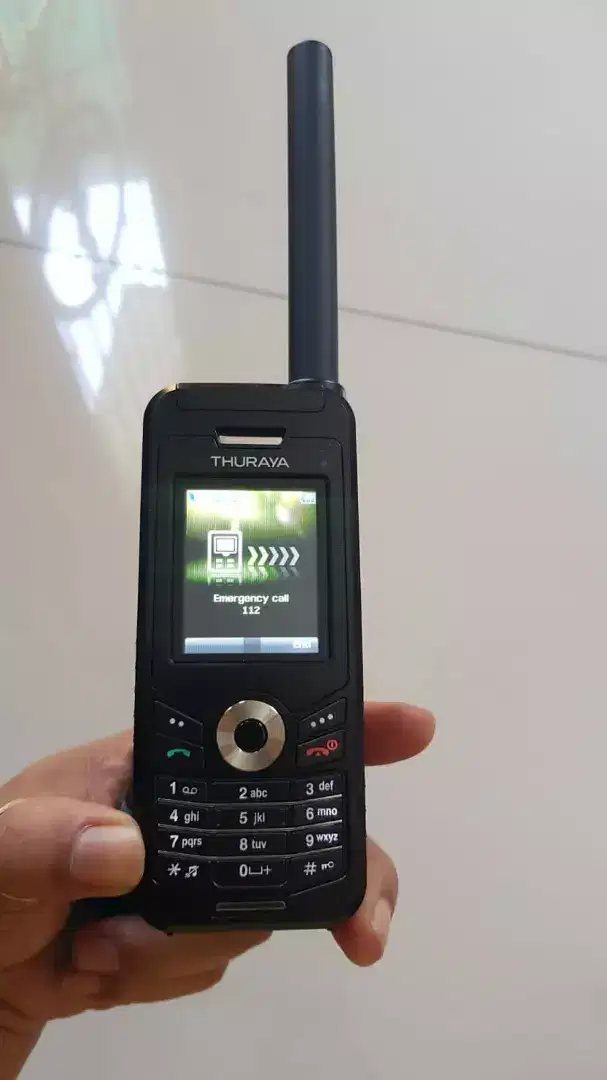 Telepon Satelit Seken Thuraya XT