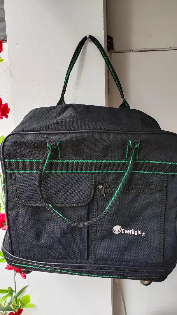 Dijual Tas Mudik Brand Everligt 99% Bagus. Roda 5