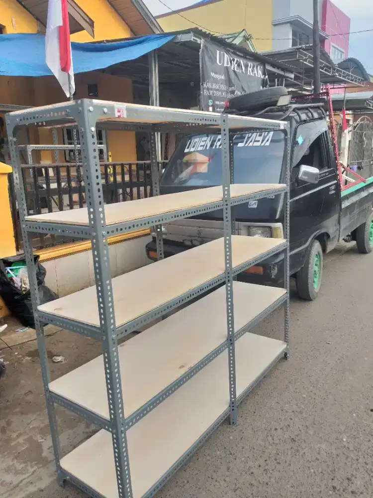 Rak besi sikubT150xP150xL40