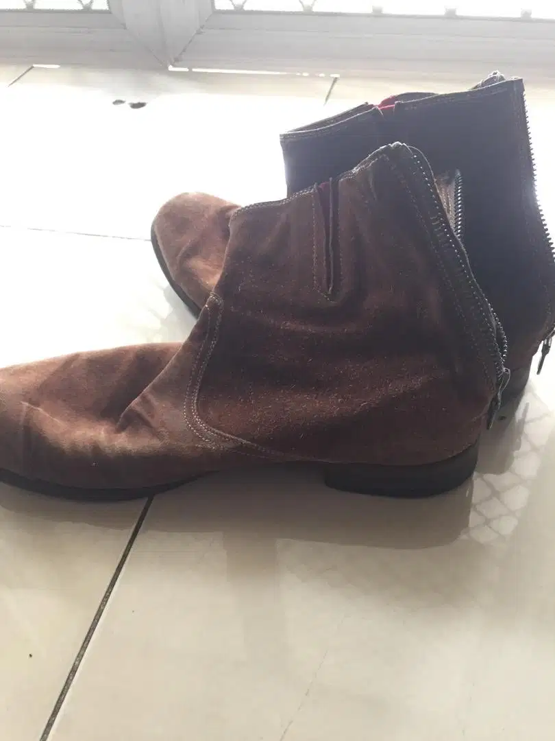 FS: Sepatu Paul Smith Boots kulit suede Size 41,5