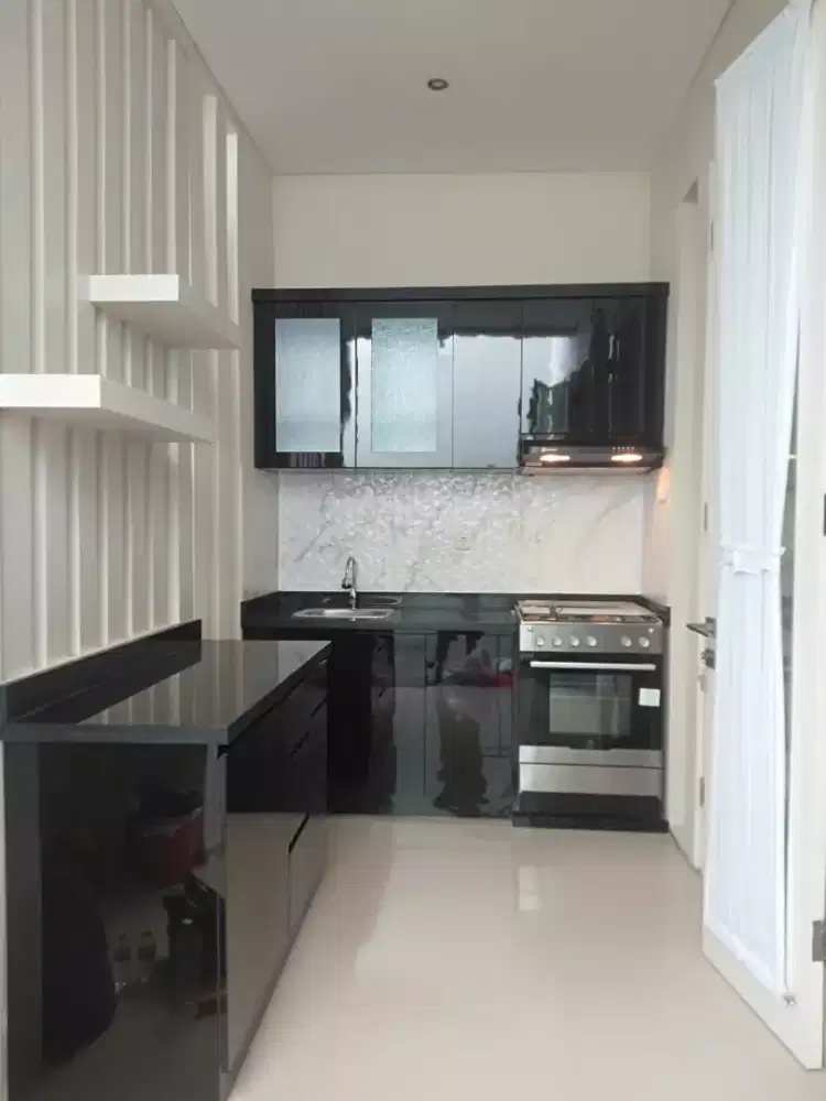 kitchen set warna hitam
