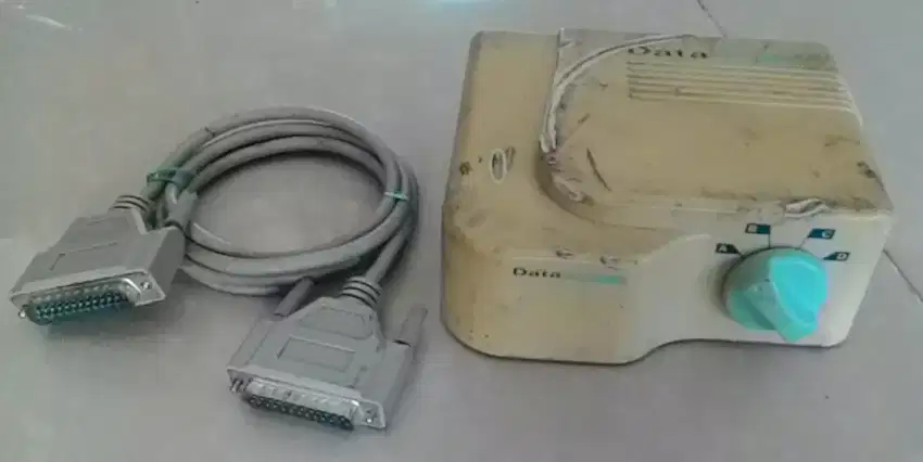 Data Switch 4 Com - 1 Printer