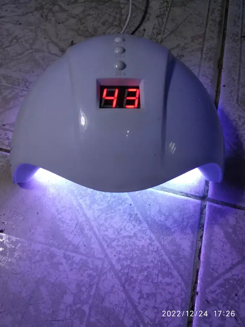 Alat pengering kutek UV 12 LED bekas
