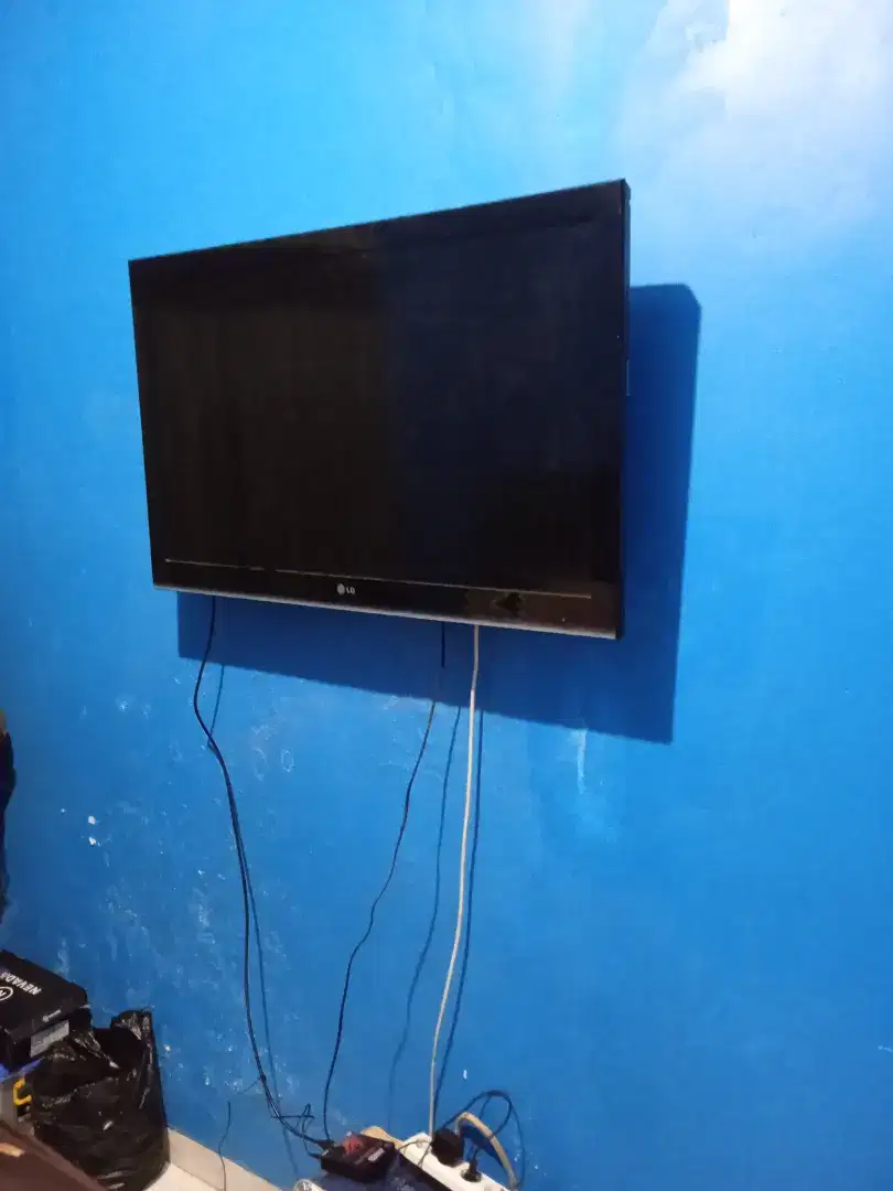 Jual bracket TV led lcd gratis jasa pasang