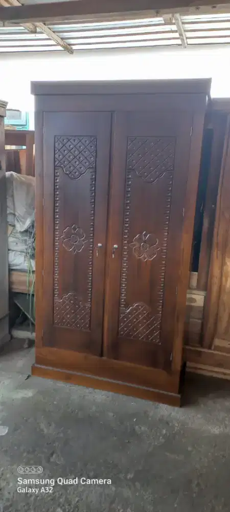Almari/Lemari Pakaian 2pintu Kayu Jati