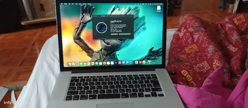 MACBOOK PRO RETINA 15inch akhir 2013 RAM 16 GB 500GB INTEL i7