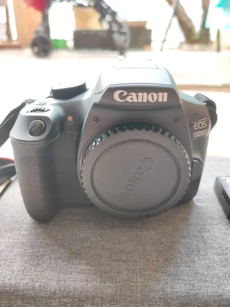 Canon 1300D Wi-Fi