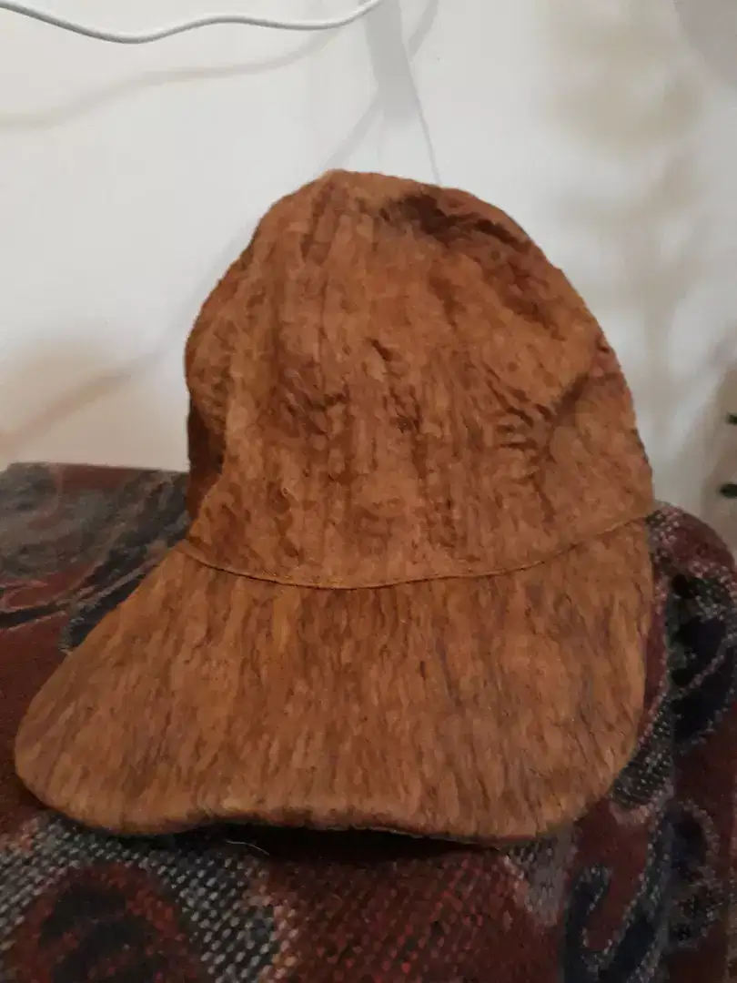 Topi pengrajin jogja anyaman kayu