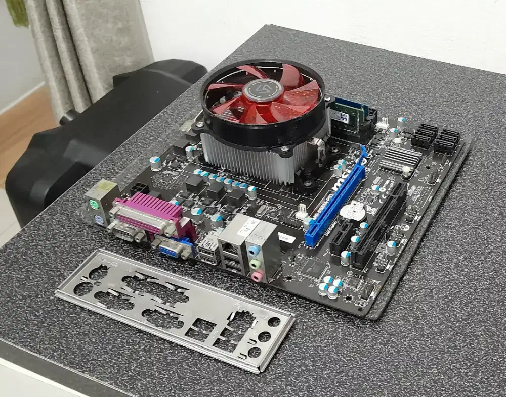 Paket Mobo Msi AMD FM2 6600K