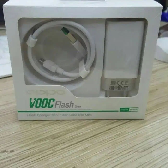 Charger Oppo Vooc F3 F5 F7 F9 Find 7 Fast Charging AK779 Ori Original