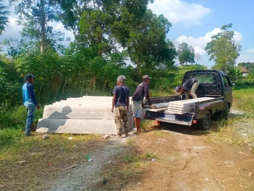 pagar beton pembatas