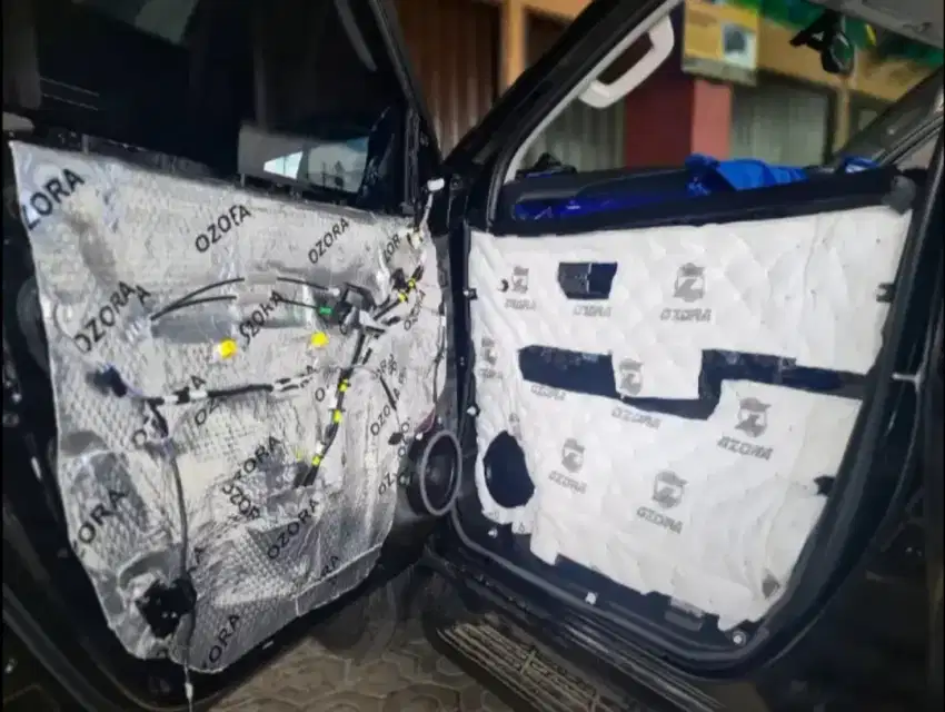 Peredam suara dan peredam panas untuk semua jenis merk mobil