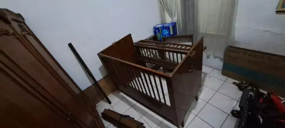 Box Bayi Kayu Jati Lawas