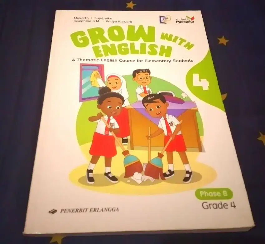 Buku GROW WITH ENGLISH 4SD Kurikulum merdeka