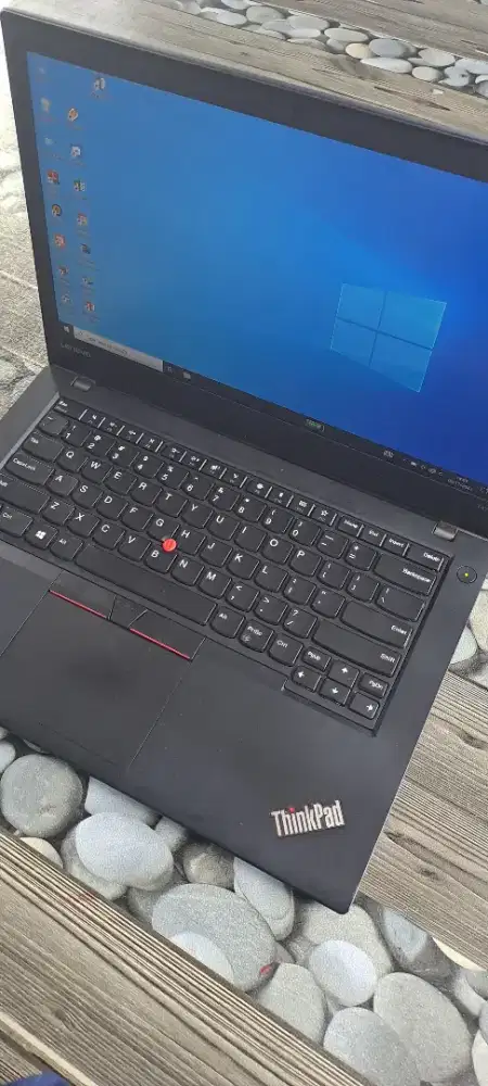 LAPTOP LENOVO THINKPAD T470
CORE I5 RAM 8 GB SSD 256 GB LAYAR 14 INCH
