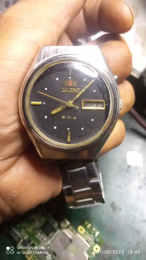 Jam tangan automatik merk ORIENT bintang 3