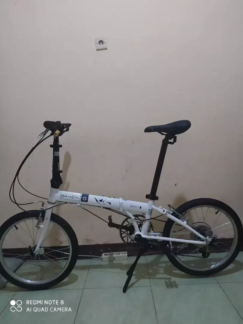 Sepeda Lipat DAHON HELIOS D6 20 INCH - PUTIH UPGRADE