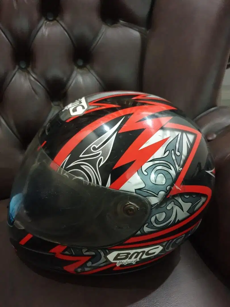 Helm fullface berSNI merk bmc asli ( size L)