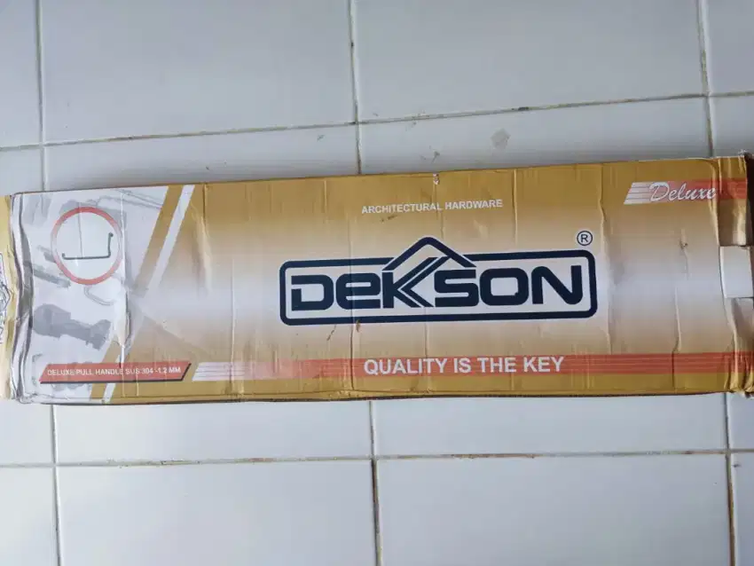 Handle pintu kaca Dekson