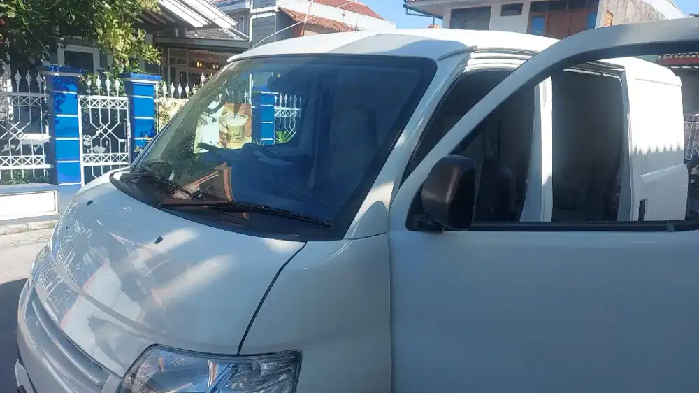 pasang kaca film mobil panggilan