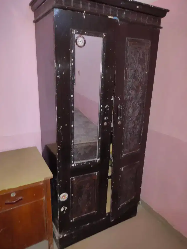 Dijual lemari triplek